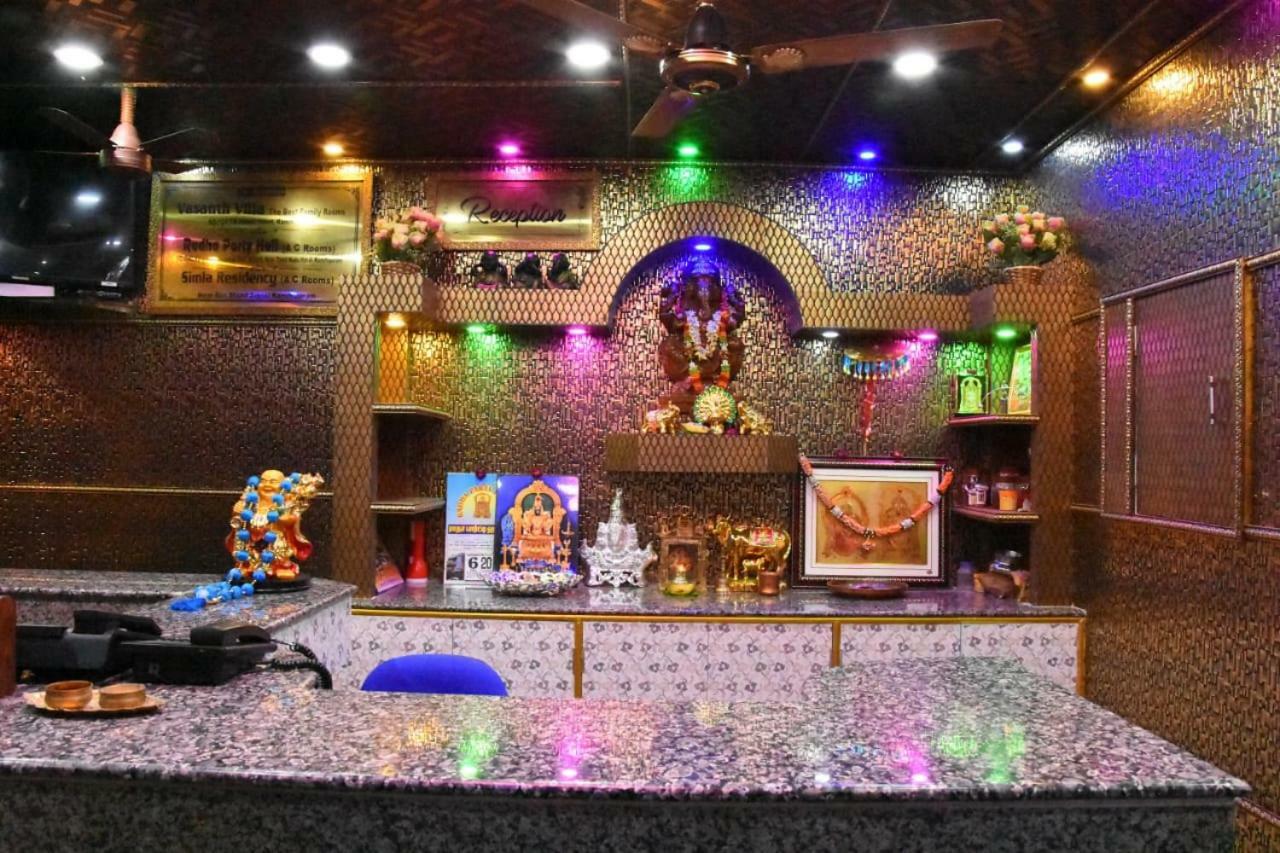 Gayathri Stay Kanchipuram Zewnętrze zdjęcie